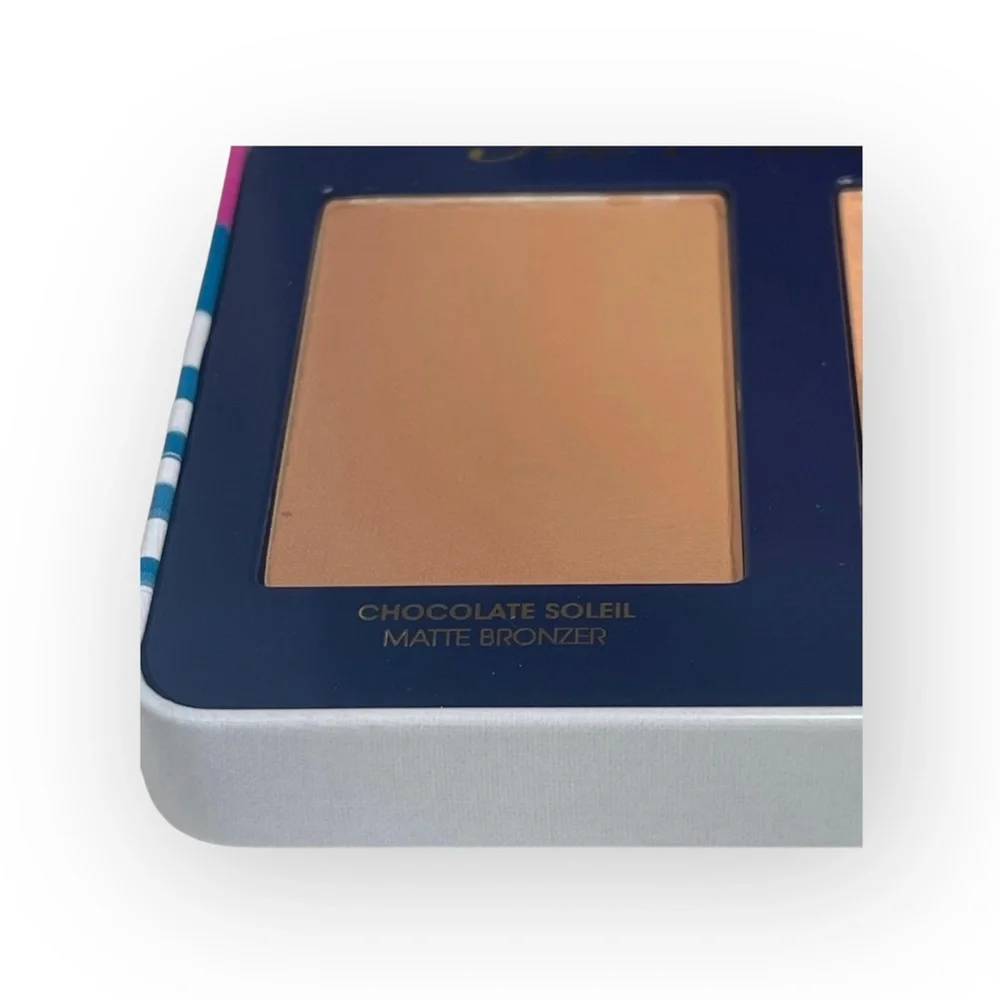 Deadstock: new Too Faced ㋛ Bonjour Soleil Bronzer Wardrobe Palette ㋛ Snow Bunny